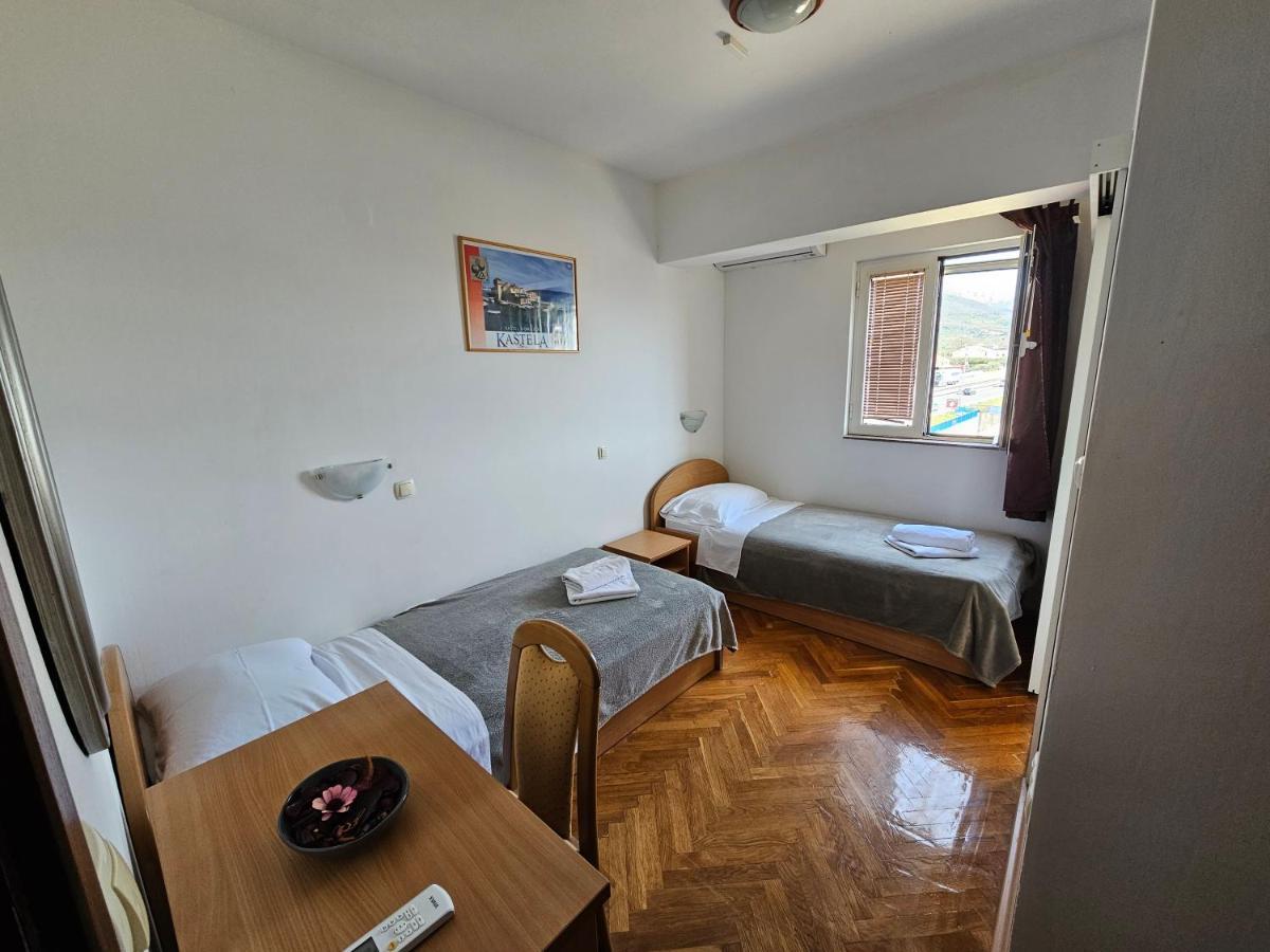Guest House Mamut Kastela Luaran gambar