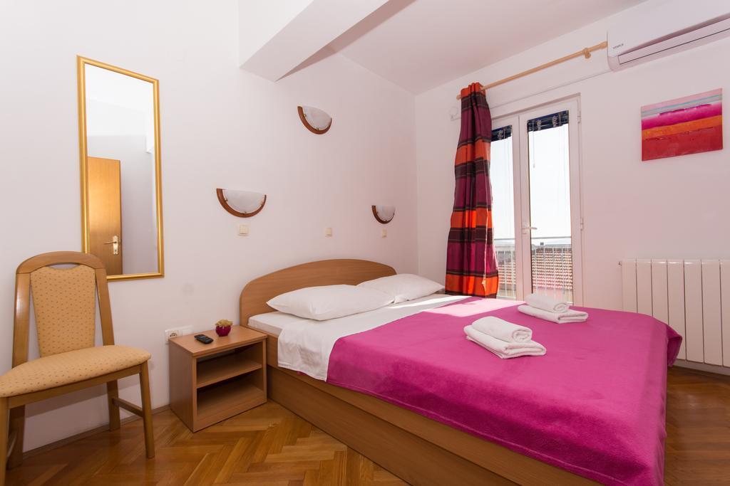 Guest House Mamut Kastela Luaran gambar