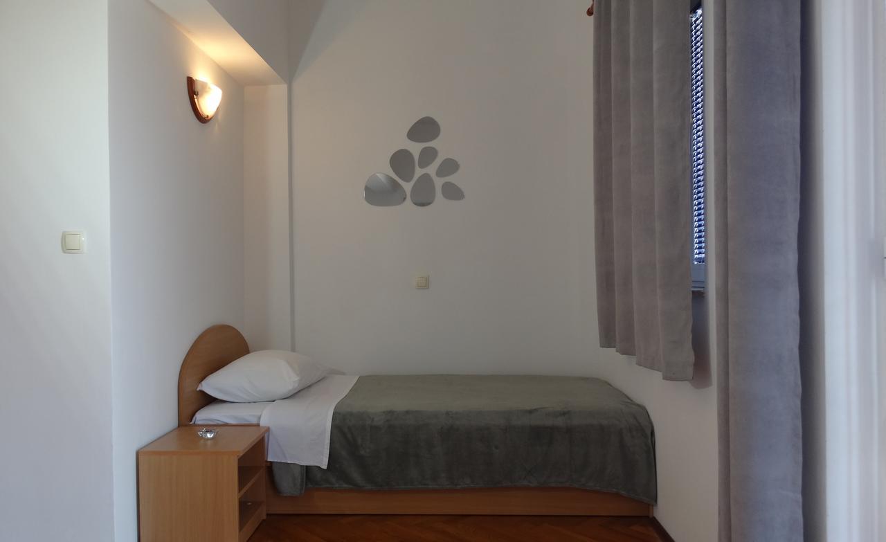 Guest House Mamut Kastela Luaran gambar
