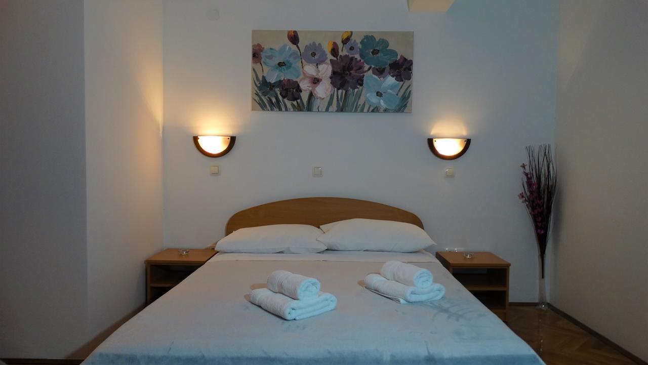 Guest House Mamut Kastela Luaran gambar